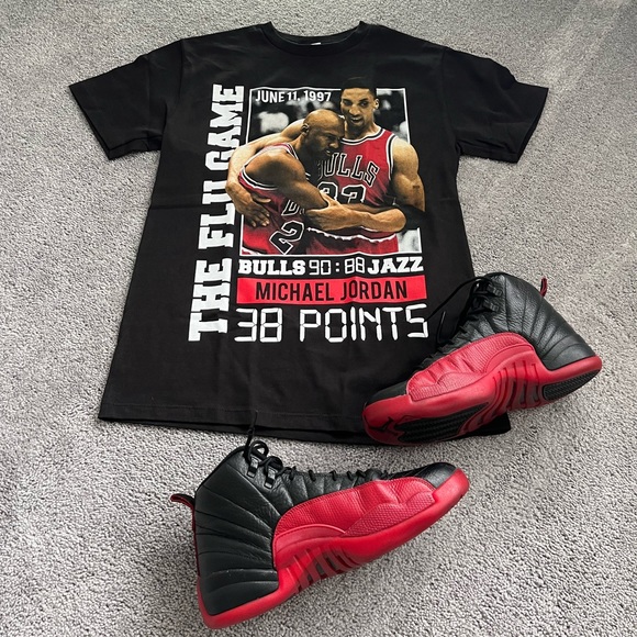 Pre owned Jordan 12 flu games (2016) in good condition. - Picture 5 of 12